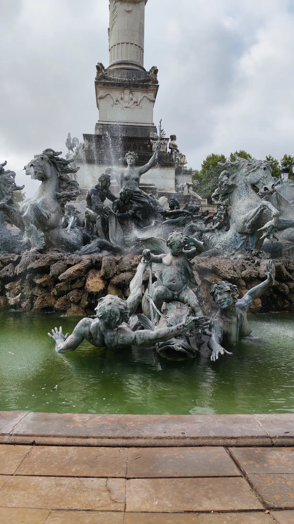 Fontane del Monument aux Girondins a Bordeaux