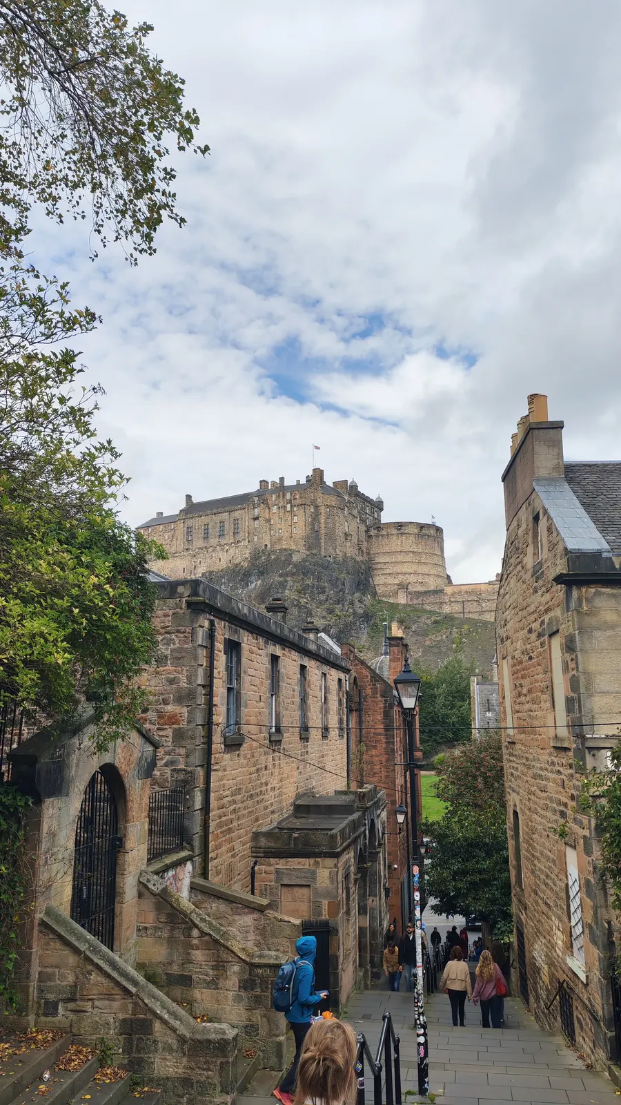 Edinburgh Castle visto dal The Vennel