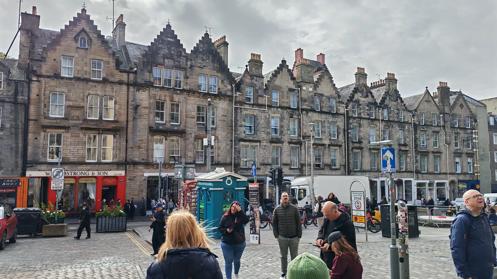 Grassmarket storica piazza a Edimburgo