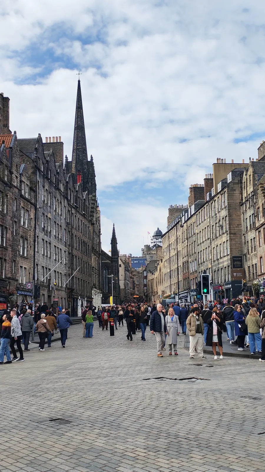 Royal Mile verso il Castello di Edimburgo